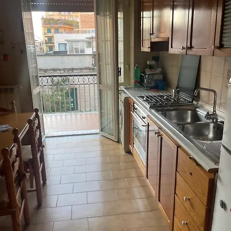 Homestay Da Vinci In Shared Da Vinci Stanze In Condiviso Arzano